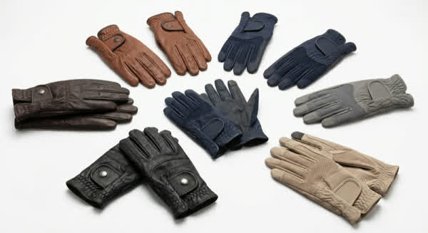 Verschiedene Reithandschuhe im Vergleich – Leder und Synthetik